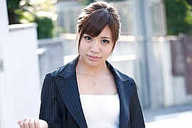 AV女優・川瀬遥菜 (かわせはるな)