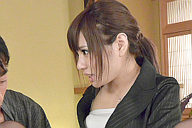 AV女優・川瀬遥菜 (かわせはるな)