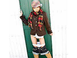 AV女優・若葉ひな (わかばひな　さくらひなこ)