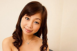 AV女優・溝口汐里 (みぞぐちしおり)