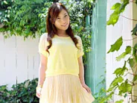 AV女優・佐々木絵美 (ささきえみ)