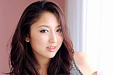 AV女優・本真ゆり (ほんまゆり)