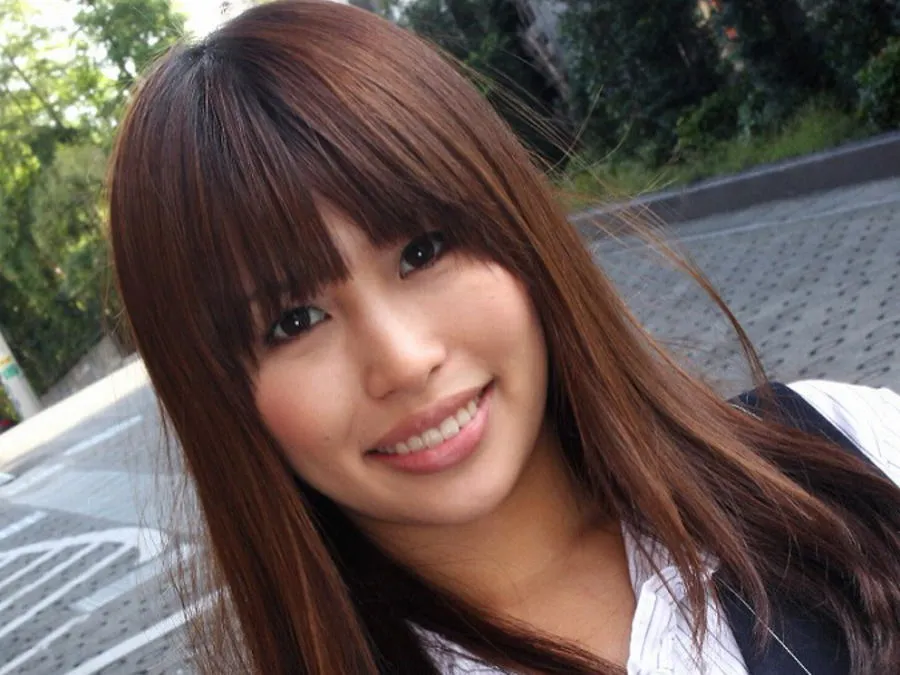 AV女優・浪川梨花 (なみかわりか　辻ありさ　りか)