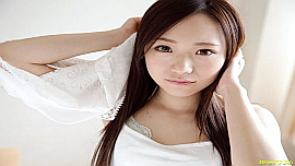 AV女優・瀬奈まお (せなまお)