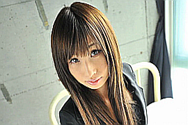 AV女優・高橋佳織 (たかはしかおり)