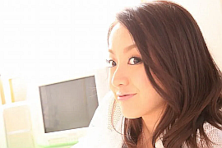 AV女優・三橋杏奈 (みはしあんな)