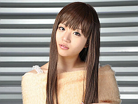 AV女優・夏海里菜 (なつみりな)