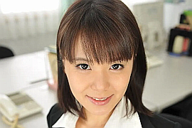 AV女優・西川七瀬 (にしかわななせ　三浦春佳)