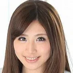 AV女優・神尾舞 (かみおまい)