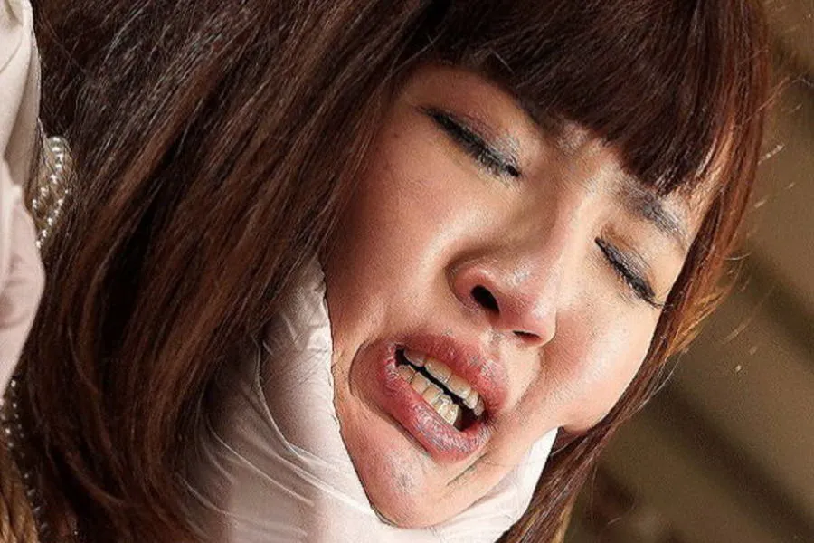 AV女優・島崎由香里 (しまざきゆかり)