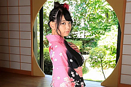 AV女優・白石真琴 (しらいしまこと)