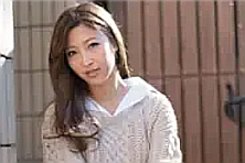 AV女優・百多えみり（ももたえみり)