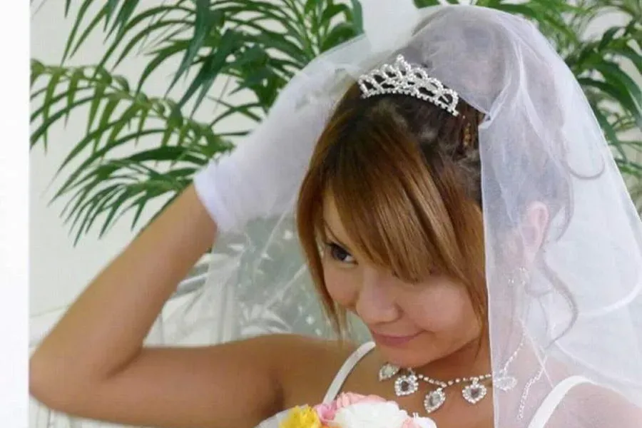 AV女優・鈴木なつ (すずきなつ)