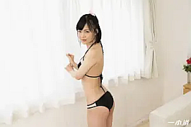 AV女優・春鳥みつき (はるどりみつき)