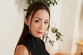 AV女優・山本まい (やまもとまい　里見みやび)