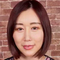 AV女優・桐谷れい (きりたにれい)