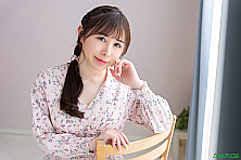 AV女優・桜井ひな（さくらいひな)